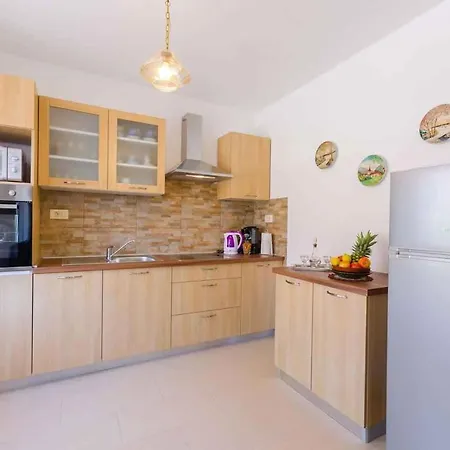 In 39314 Tatil Evi *