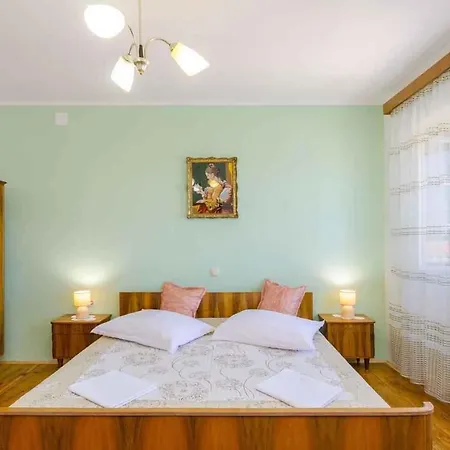 In 39314 Tatil Evi Grižane